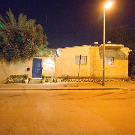 Eshel Mansion - Boutique Suites Beersheba Exteriör bild